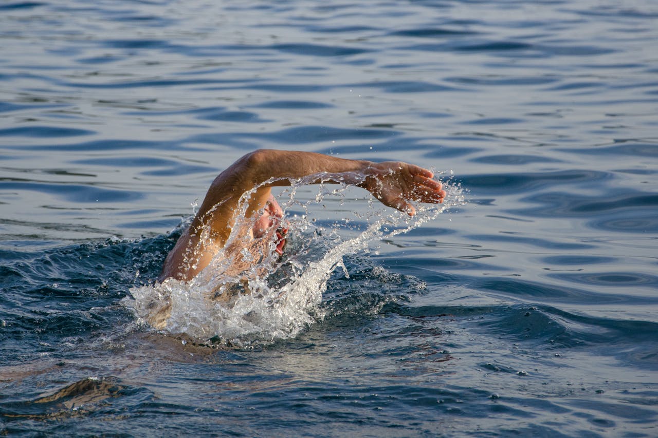 how to swimming in triathlon